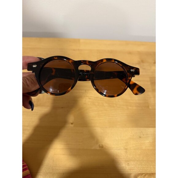 X-LAB HOKKAIDO Unisex Dark Turtle Sunglasses with polarized lenses - Picture 1 of 2